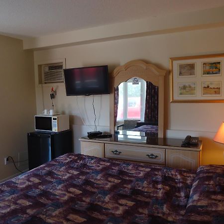 Motel Chateauguay Hull Екстериор снимка