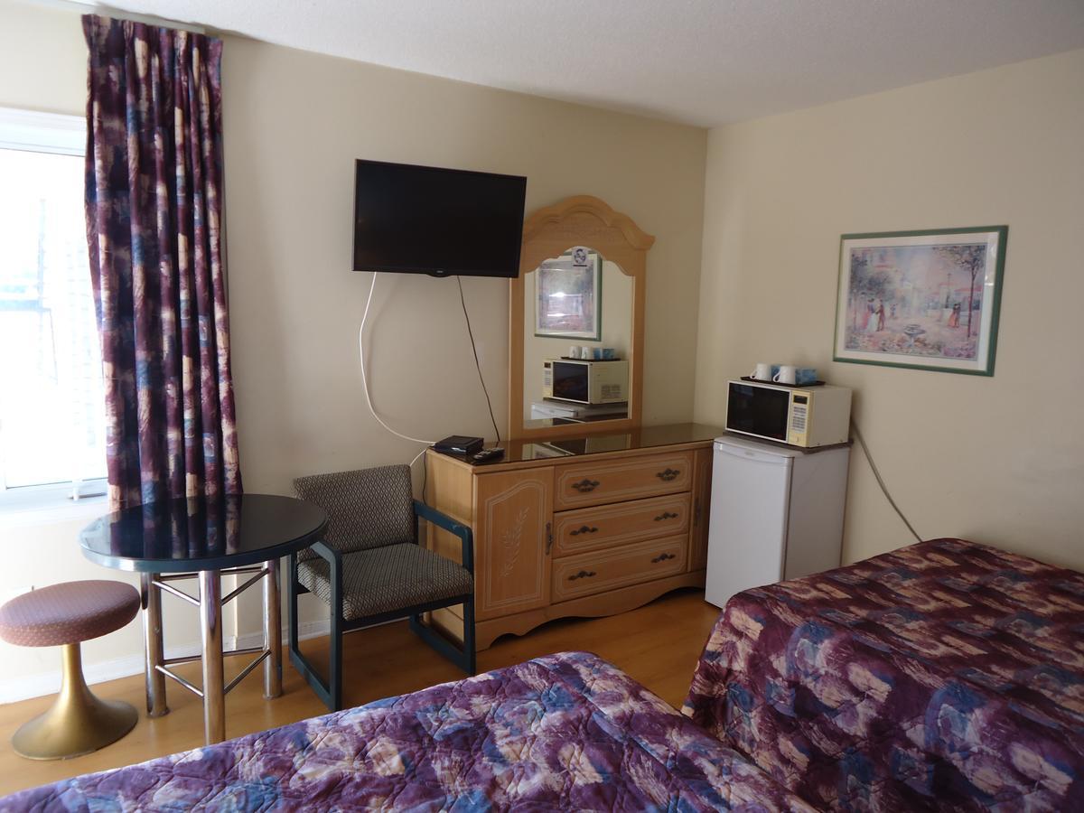 Motel Chateauguay Hull Екстериор снимка