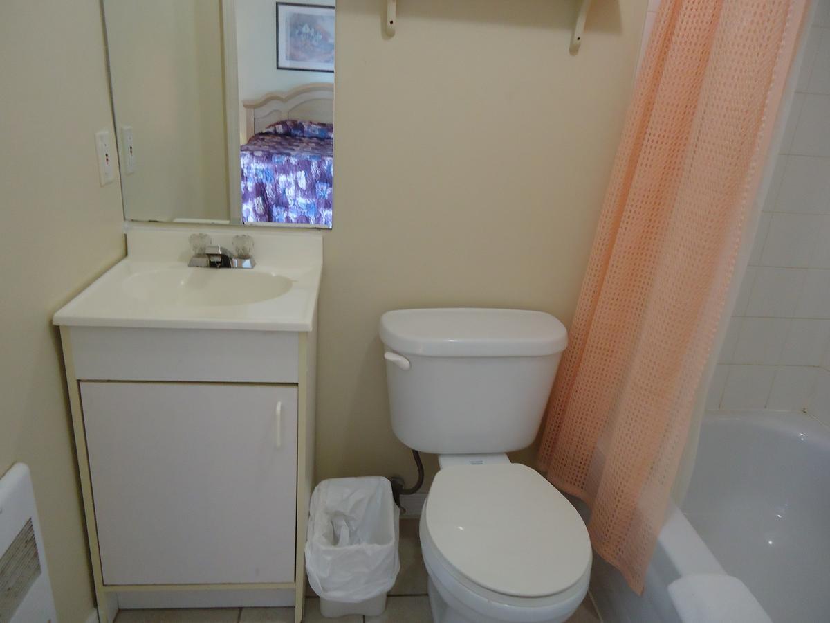 Motel Chateauguay Hull Екстериор снимка